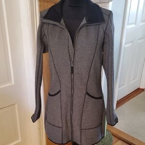 Eddie Bauer Women's Charcoal and Black Zip-Up Blazer